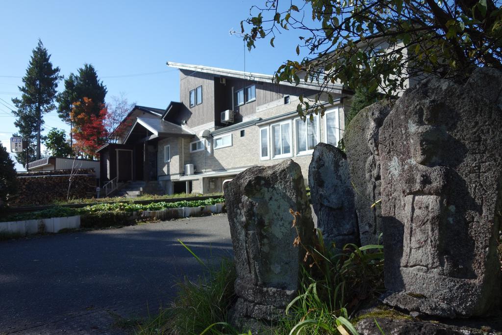 Hotel Community House Tyrolien à Hakuba Extérieur photo